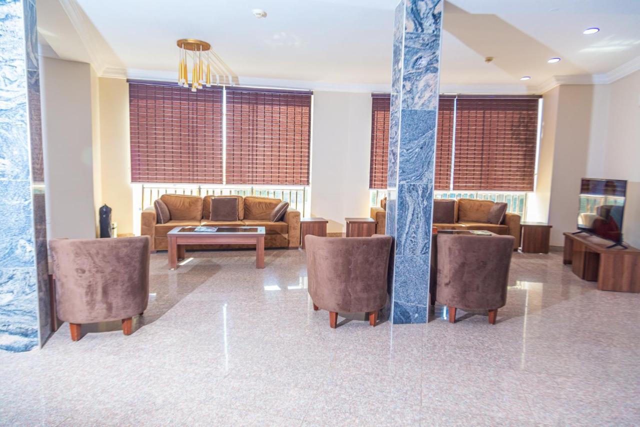 Guest Pride Hotel Kano Luaran gambar