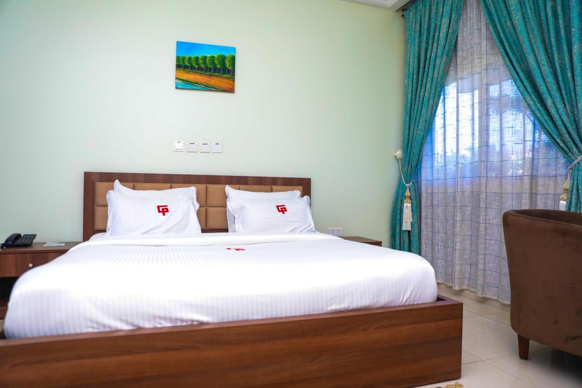 Guest Pride Hotel Kano Luaran gambar